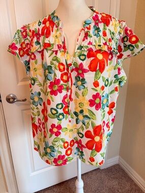 THML White Floral Tie-Front Smocked Yoke Blouse